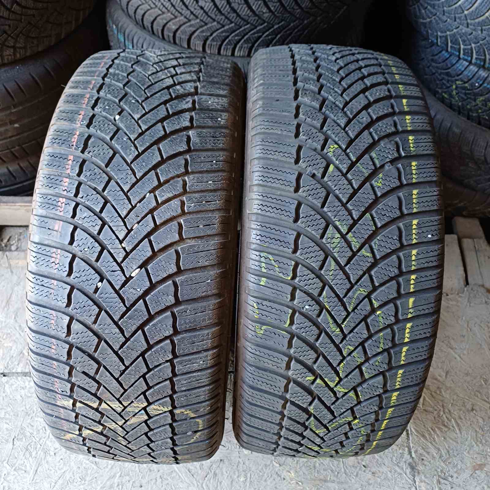 Bridgestone Blizzak LM005 225/45R18